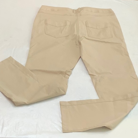 Craghoppers ADVENTURE TROUSER - Desert Sand - Picture 3 of 16